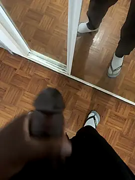 Jacareeeeee online show from 09-30-25, 09:09