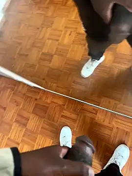 Jacareeeeee online show from 10-08-25, 02:36