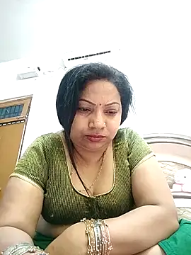 Cute-Janvi20 online show from 04-22-26, 06:20