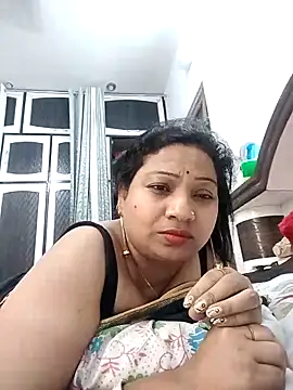 Snapshot of Cute-Janvi20 chatting on 05-09-26, 04:12 Cute-Janvi20 online show from 05-09-26, 04:12