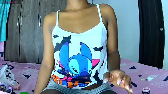 shantall ebony1 online show from 10-12-25, 07:29