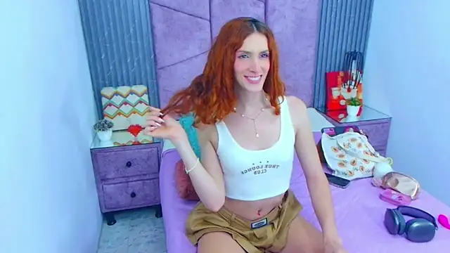 Emma Lodge online show from 11-28-25, 06:43