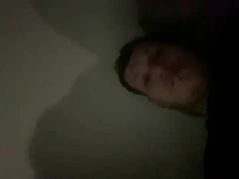 Snapshot of P_E_R_V_I_T_I_N chatting on 03-27-26, 05:02 P E R V I T I N online show from 03-27-26, 05:02