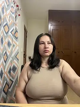 victoriadaniela online show from 02-02-26, 04:44