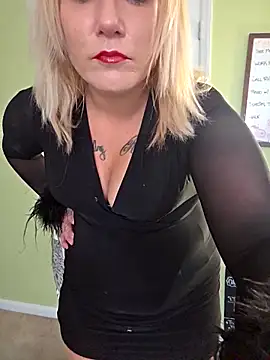 RhondaRump online show from 10-27-25, 02:21