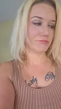 RhondaRump online show from 11-12-25, 05:35