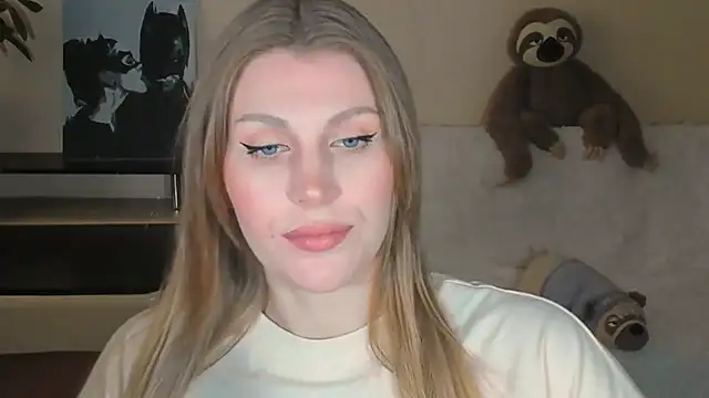 JuliaMuuun online show from 09-12-25, 01:55