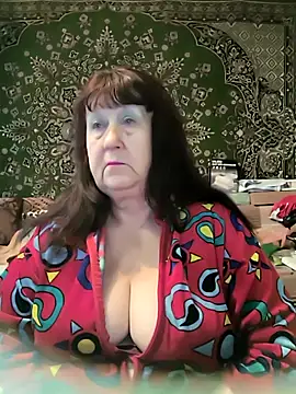 CrystalLime6411 online show from 04-25-26, 03:53