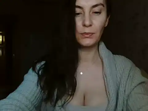 KatalinaQE online show from 10-22-25, 04:46