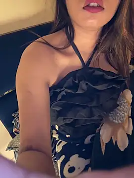 Snapshot of sexy-sukriti chatting on 12-05-25, 03:04 sexy-sukriti online show from 12-05-25, 03:04