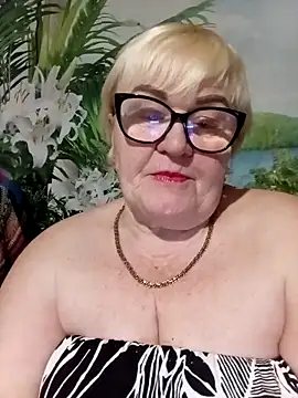 VioletSweet5566 online show from 04-19-26, 05:45