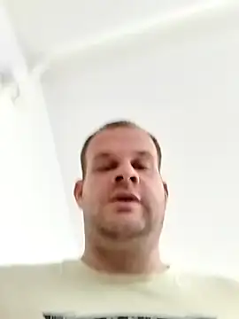 Snapshot of HardCouple33 chatting on 09-21-25, 09:55 HardCouple33 online show from 09-21-25, 09:55