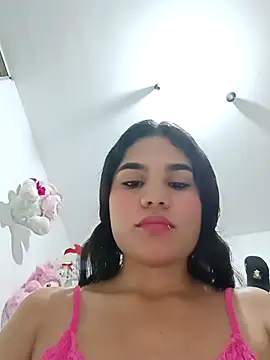 Snapshot of Little-Pussy-Sweet chatting on 11-21-25, 01:37 Little-Pussy-Sweet online show from 11-21-25, 01:37