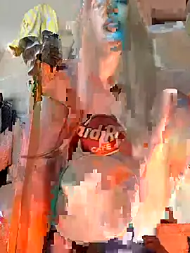 Snapshot of Luci__B chatting on 10-19-25, 08:26 Luci  B online show from 10-19-25, 08:26