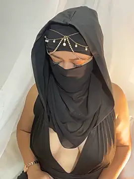 Amyraa  online show from 09-24-25, 11:57