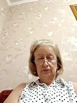 Snapshot of AlikaSwan5821 chatting on 09-12-25, 11:43 AlikaSwan5821 online show from 09-12-25, 11:43