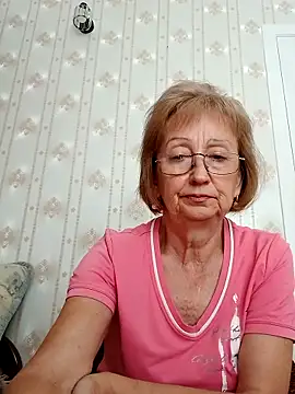 Snapshot of AlikaSwan5821 chatting on 09-20-25, 12:06 AlikaSwan5821 online show from 09-20-25, 12:06