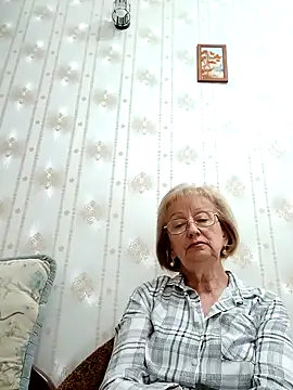 Snapshot of AlikaSwan5821 chatting on 10-01-25, 07:09 AlikaSwan5821 online show from 10-01-25, 07:09