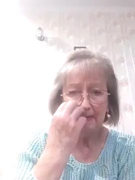 Snapshot of AlikaSwan5821 chatting on 11-01-25, 01:57 AlikaSwan5821 online show from 11-01-25, 01:57