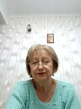 Snapshot of AlikaSwan5821 chatting on 11-09-25, 02:26 AlikaSwan5821 online show from 11-09-25, 02:26