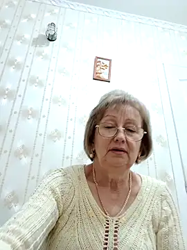 Snapshot of AlikaSwan5821 chatting on 11-24-25, 07:57 AlikaSwan5821 online show from 11-24-25, 07:57