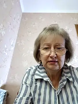 Snapshot of AlikaSwan5821 chatting on 11-30-25, 02:54 AlikaSwan5821 online show from 11-30-25, 02:54