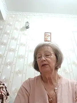 AlikaSwan5821 online show from 12-17-25, 02:34