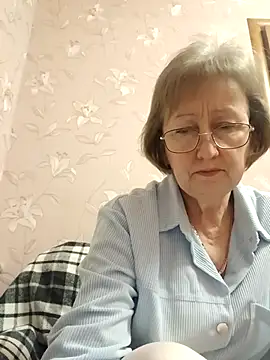 AlikaSwan5821 online show from 02-13-26, 04:47