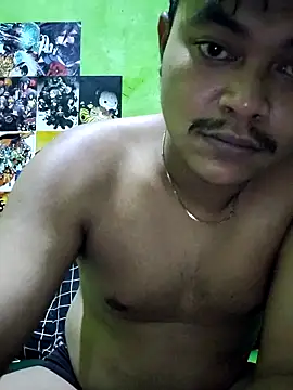 Snapshot of bagasFreedom chatting on 05-26-26, 06:37 bagasFreedom online show from 05-26-26, 06:37