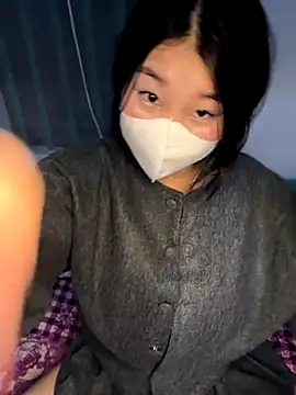 Samcutes online show from 11-19-25, 02:39