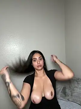 Snapshot of teasemebabe69 chatting on 10-23-25, 05:23 teasemebabe69 online show from 10-23-25, 05:23