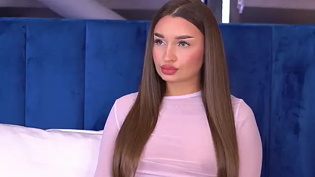 MillaSerene online show from 10-09-25, 06:33