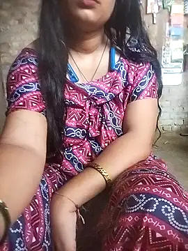 Snapshot of lovelysona11 chatting on 09-27-25, 07:13 lovelysona11 online show from 09-27-25, 07:13