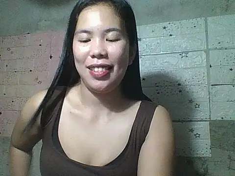 Snapshot of pinaysinglemommm chatting on 10-04-25, 09:07 pinaysinglemommm online show from 10-04-25, 09:07
