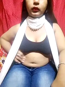 Snapshot of Babe_Doll04 chatting on 09-23-25, 06:27 Babe Doll04 online show from 09-23-25, 06:27