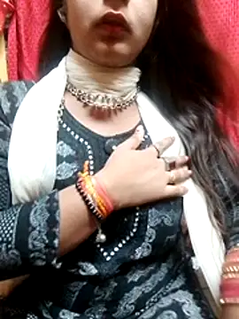 Snapshot of Babe_Doll04 chatting on 10-26-25, 04:57 Babe Doll04 online show from 10-26-25, 04:57