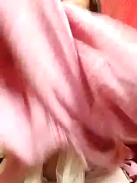 Snapshot of Babe_Doll04 chatting on 11-04-25, 08:24 Babe Doll04 online show from 11-04-25, 08:24