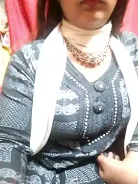 Snapshot of Babe_Doll04 chatting on 11-09-25, 02:48 Babe Doll04 online show from 11-09-25, 02:48