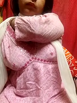 Snapshot of Babe_Doll04 chatting on 11-26-25, 12:50 Babe Doll04 online show from 11-26-25, 12:50