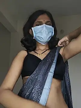 Shivani2002 online show from 07-28-26, 09:48