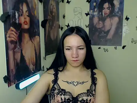 Em7MaA online show from 11-06-25, 07:20