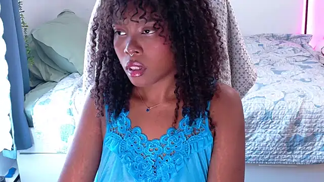 SparklingSoleil online show from 06-01-26, 05:36
