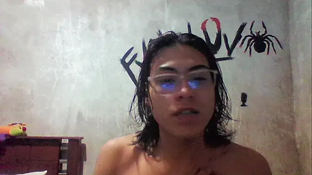 dirty model online show from 12-01-25, 05:45