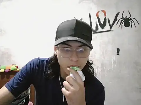 dirty model online show from 04-10-26, 04:39