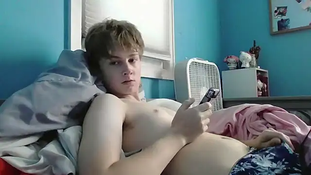 Snapshot of Liam_axel35 chatting on 09-22-25, 02:41 Liam axel35 online show from 09-22-25, 02:41