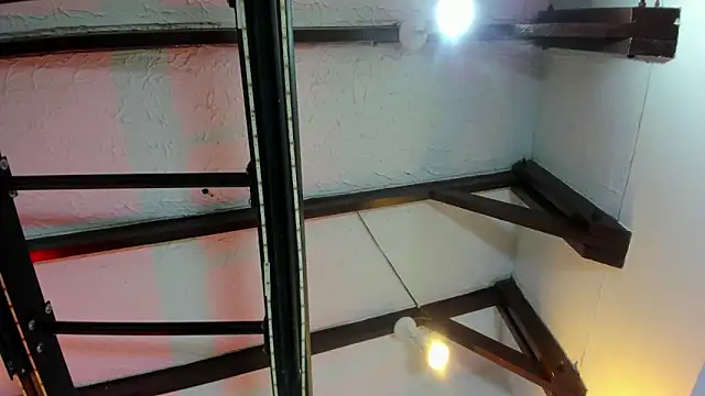 Snapshot of ItaloMoore chatting on 11-28-25, 11:13 ItaloMoore online show from 11-28-25, 11:13