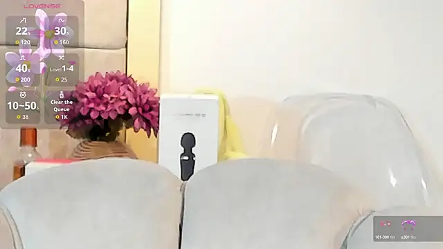 VioletHilton online show from 09-12-25, 08:20