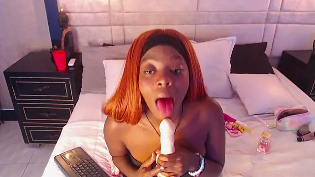 OliviaGarciaa online show from 10-03-25, 07:55