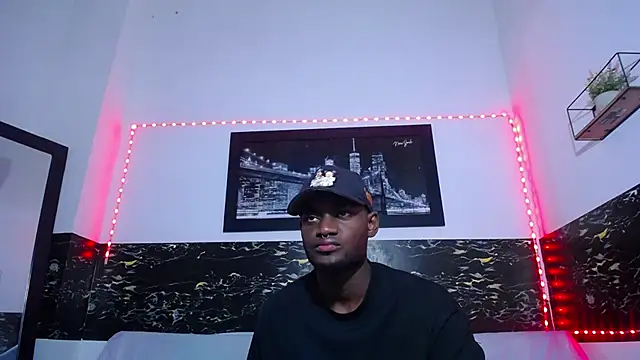 eebony stallion online show from 09-18-25, 03:08