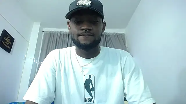 eebony stallion online show from 11-06-25, 03:29